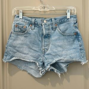 Levi’s 501 Cutoff Shorts